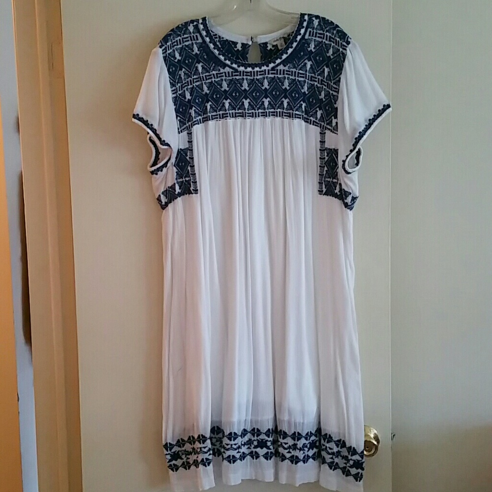 COPY - Lucky Brand embroidery embellished dress